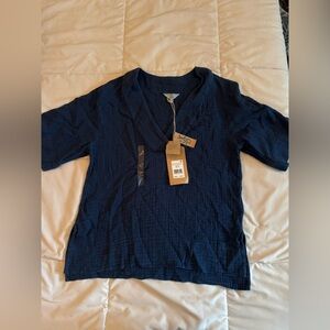 Faherty Navy Blue V-Neck Shirt